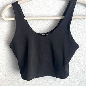 black cropped athletic tank top from hollister